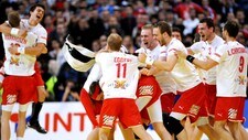 Jubel (Foto: ANDREJ ISAKOVIC/Afp)