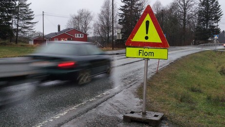 Flomvarsel (Foto: Inger Åse Skage/NRK)
