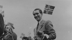 Lauritz Falk på Skansen i Stockholm 1943 (Riksarkivet) Lauritz Falk på Skansen i Stockholm 1943 (Riksarkivet)
