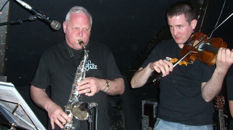 Tim Challman og Leif Egil Andreassen er viktige bidragsytere for å få en 'irsk sound'. Tim Challman og Leif Egil Andreassen er viktige bidragsytere for å få en 'irsk sound'.