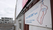 A sign for wholesaler Vleesgroothandel Willy Selten B.V. (Foto: STRINGER/Reuters) A sign for wholesaler Vleesgroothandel Willy Selten B.V. (Foto: STRINGER/Reuters)