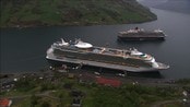 Sjå cruiseskipa frå lufta - Olden i Nordfjord er ein liten cruise-destinasjon, men tek imot store skip. 

To av verdas største cruiseskip ankra opp i morgontimane i dag, og tusenvis av turistar strøyma i land....
