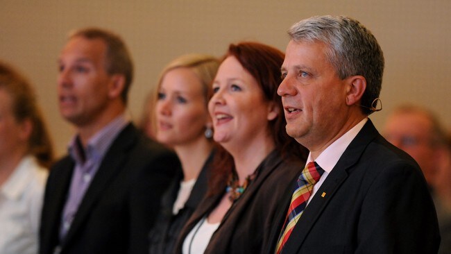 Hans Olav Syversen, Inger Lise Hansen, Dagrunn Eriksen og Dagfinn Høybråten (Foto: Alley, Ned/Scanpix) Hans Olav Syversen, Inger Lise Hansen, Dagrunn Eriksen og Dagfinn Høybråten (Foto: Alley, Ned/Scanpix)