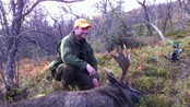 Opplev elgjakta - NRK var med på Elgjakt på Sandsøy.