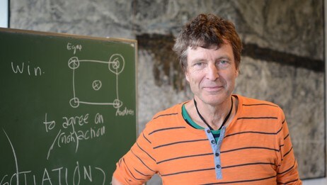 Rektor ved Nansenskolen, Dag Hareide (Foto: Are Sandvik/NRK) Rektor ved Nansenskolen, Dag Hareide (Foto: Are Sandvik/NRK)