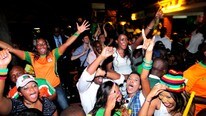 FBL-AFR-2012-ZAM-SUPPORTERS (Foto: Joseph Mwenda/Afp)