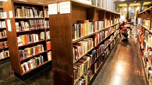 Deichmanske bibliotek i Oslo (Foto: Borgen, Ørn E./Scanpix) Deichmanske bibliotek i Oslo (Foto: Borgen, Ørn E./Scanpix)