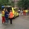 Alt av tilgjengelig redningspersonell ble sendt til sentrum. Likevel måtte  ambulansepersonell ta i bruk leddbusser for å frakte alle de skadde til legevakten og sykehus.