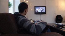 16-åringen som fikk tilsendt sex-bilde av miljøarbeider. (NRK)