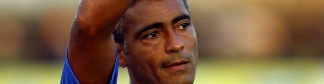 Romario (Foto: LUIS M. ALVAREZ/AP)