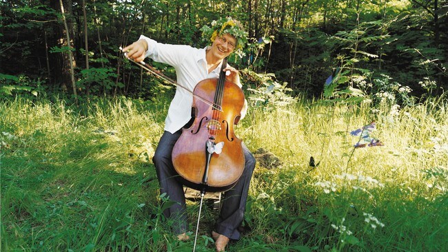 Morten Hannisdal, cellist i KORK (Foto: Evy Andersen) Morten Hannisdal, cellist i KORK (Foto: Evy Andersen)