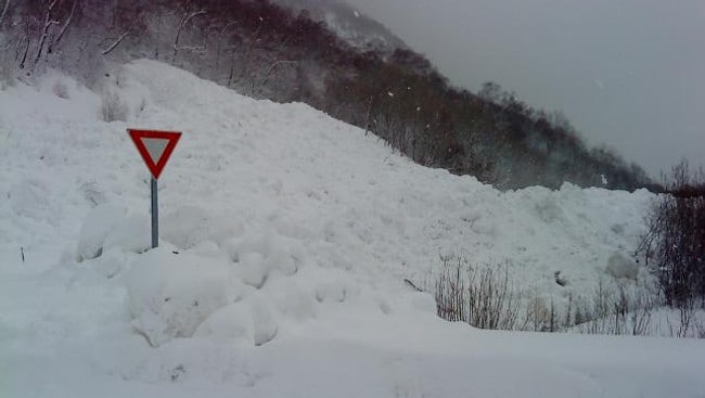 Snøskred i Sunndal (Foto: Øyvind Johan Heggstad)
