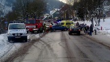 Kolliderte med lyktestolpe. (Foto: Oddleif Løset/NRK)