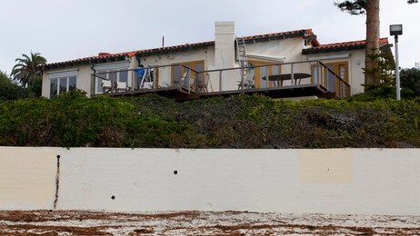 Mitt Romneys feriehus i La Jolla (Foto: MIKE BLAKE/Reuters) Mitt Romneys feriehus i La Jolla (Foto: MIKE BLAKE/Reuters)