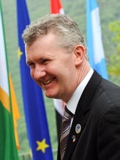 Tony Burke, australsk minister for landbruk, fiskeri og skogbruk (Foto: ANDREAS SOLARO/AFP) Tony Burke, australsk minister for landbruk, fiskeri og skogbruk (Foto: ANDREAS SOLARO/AFP)