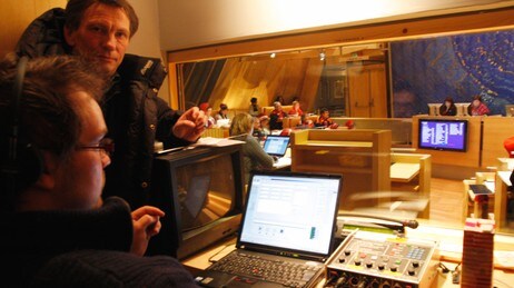 NRK i Sametinget (Foto: Jon-Annar Fordal/NRK) NRK i Sametinget (Foto: Jon-Annar Fordal/NRK)