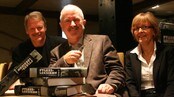 Fylkesleksikonet, f.v. Kjell Arvid Stølen, Ottar Starheim og Ruth Munk Jensen (Foto: Rune Fossum/NRK)
