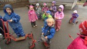 Kommunebytte vil redde skolen og barnehagen - Hele Arendal skal avgjøre om Løddesøl skal få gå over til Froland kommune. Det mener i alle fall formannskapet i Arendal. Flertallet av de 650 innbyggerne i Løddesøl ønsker å flytte over til Froland for å redde barnehagen og skolen.