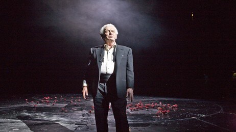 Torvald Maurstad som Puck i En midtsommernattsdrøm (Foto: Per Maning) Torvald Maurstad som Puck i En midtsommernattsdrøm (Foto: Per Maning)