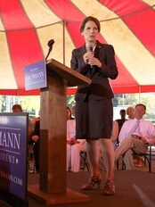 Michelle Bachmann (Foto: BRETT FLASHNICK/Ap) Michelle Bachmann (Foto: BRETT FLASHNICK/Ap)