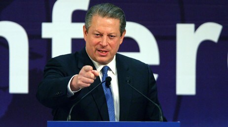 Al Gore på klimamøtet på Bali (Foto: JEWEL SAMAD/AFP) Al Gore på klimamøtet på Bali (Foto: JEWEL SAMAD/AFP)