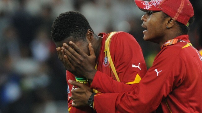 FBL-WC2010-MATCH58-URU-GHA (Foto: GABRIEL BOUYS/Afp)