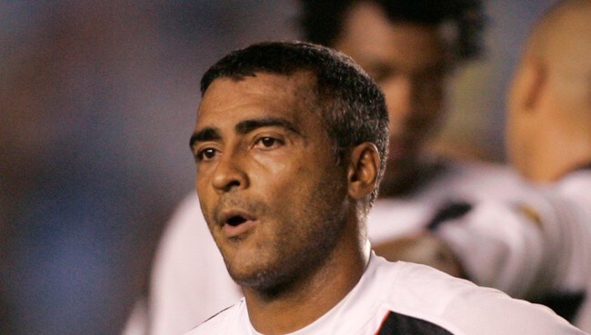 Romario (Foto: Silvia Izquierdo/AP) Romario (Foto: Silvia Izquierdo/AP)