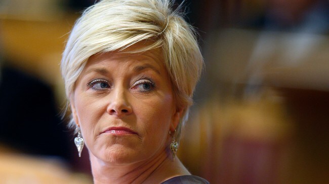 Frp-leder Siv Jensen (Foto: Erlend Aas/Scanpix) Frp-leder Siv Jensen (Foto: Erlend Aas/Scanpix)