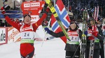 Video V-cup skiskyting - mixed stafett (Foto: Nyhetsspiller)