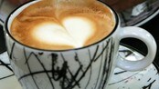 Cappuchino med hjerteformet melkeskum (Foto: Håkon Mosvold Larsen/Scanpix) Cappuchino med hjerteformet melkeskum (Foto: Håkon Mosvold Larsen/Scanpix)