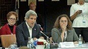 Kerry om miljøet - USAs utenriskminister John Kerry forklarer alvoret med klimasituasjonen.