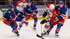 Mats Zuccarello Aasen (t.h.) (Foto: Mike Stobe/Afp) Mats Zuccarello Aasen (t.h.) (Foto: Mike Stobe/Afp)