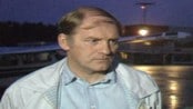 Torghatten-ulykken: Hans Ousland gikk av i Namsos - Flyulykken på Torghatten, Brønnøysund. Intervju med passasjer Hans Ousland som gikk av i Namsos. Intervjuer Jon Hagen. Fra Dagsrevyens ekstrasending 07.05.1988.