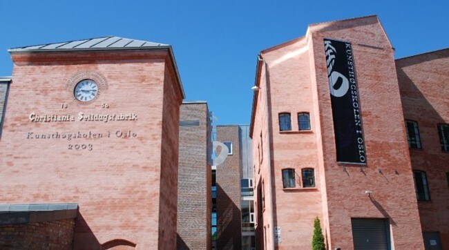 Kunsthøgskolen i Oslo (Foto: Dang Trinh/NRK) Kunsthøgskolen i Oslo (Foto: Dang Trinh/NRK)