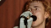 Johnny Rotten i spissen for Sex Pistols spilte på Pingvin Club i Oslo i 1977