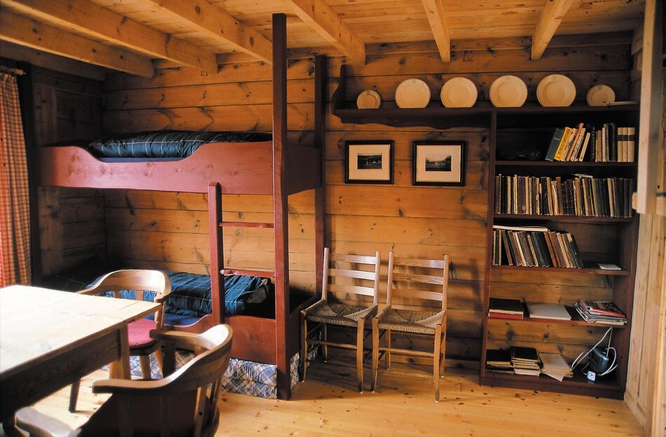 Den gamle hytta er fullt restaurert i opprinnelig stil