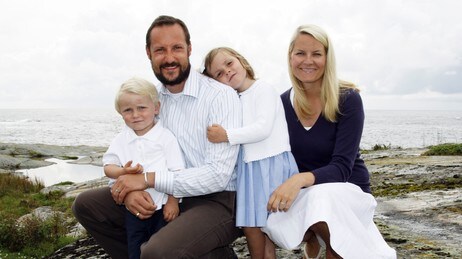 Kronprinsfamilien (Foto: Lise Åserud/Scanpix) Kronprinsfamilien (Foto: Lise Åserud/Scanpix)