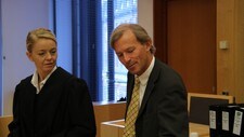 Frode Sulland og Ann Helen Aarø (Foto: Helge Carlsen/NRK)