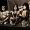DAGENS KISS: Gene Simmons og Paul Stanley har fått med seg Tommy Thayer og Eric Singer (t.h.) på årets turné.