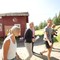 Jonas Gahr Støre på vei inn på Utøya 21. juli.