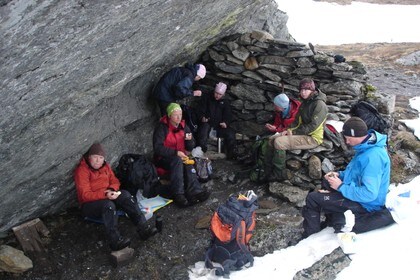 Lunch ved krokavatnet