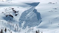 Enda fare for snøskred i Bårdlia (Foto: Edith Pettersen)