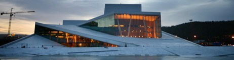 Operaen i Bjørvika (Foto: Larsen, Håkon Mosvold/SCANPIX) Operaen i Bjørvika (Foto: Larsen, Håkon Mosvold/SCANPIX)