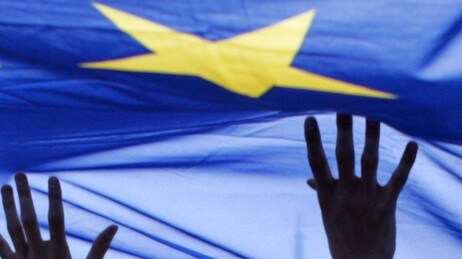 EU flagg (Foto: Virginia Mayo/Scanpix/AP) EU flagg (Foto: Virginia Mayo/Scanpix/AP)