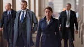 Pilou Asbæk og Sidse Babett Knudsen i Borgen (Foto: Mike Kollöffel/DR) Pilou Asbæk og Sidse Babett Knudsen i Borgen (Foto: Mike Kollöffel/DR)