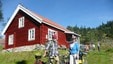Familie på sykkeltur til Svarvestolen i Finnemarka