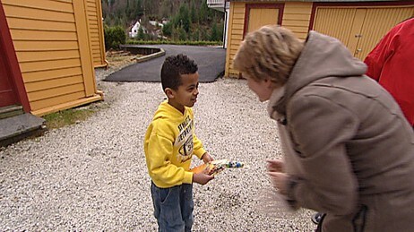 Video Her får Nathan og familien gladmeldingen (Foto: Nyhetsspiller) Video Her får Nathan og familien gladmeldingen (Foto: Nyhetsspiller)