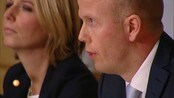 Rettspsykiatrisk rapport om Breivik - I november 2011 kom rapporten fra de sakkyndige (rettspsykiatere) som har vurdert 
Anders Behring Breiviks mentale helse i forbindelse med terrorhandlingene på Utøya og i regjeringskvartalet i Oslo 22. juli.

Psykiaterne erklærte gjerningsmannen Behring Breivik for psykotisk, og strafferettslig utilregnelig. Hva innebærer disse begrepene? Og hvordan påvirker sykdomsdiagnosen spørsmålet om straff?


