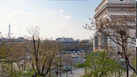 Utsikt i Paris (Foto: Faksimile fra Proprietes de France) Utsikt i Paris (Foto: Faksimile fra Proprietes de France)