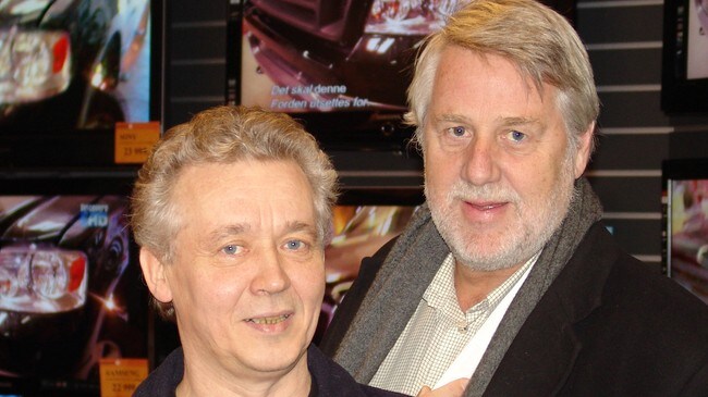 Styreleder i Frikanalen Ernst Larsen (tv.) og daglig leder Finn H. Andreassen (th.)  (Foto: Jan Schwencke/Frikanalen.no)